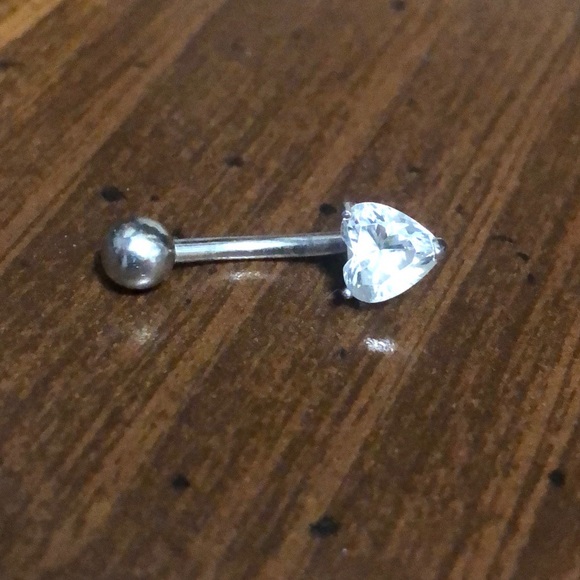 14K white gold bellybutton stud with heart diamond. - Picture 2 of 3